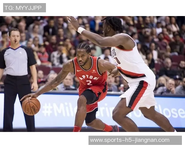 小乔丹季前赛无球队签约训练之余担任孩子私人司机的生活分享 小乔丹季前赛无球队签约训练之余担任孩子私人司机的生活分享