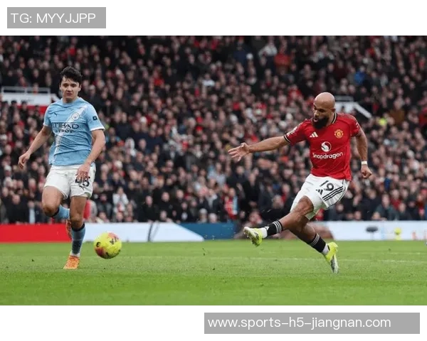 姆伯莫参与进球助力曼联战绩显著提升未参与时仅获一胜 姆伯莫参与进球助力曼联战绩显著提升未参与时仅获一胜